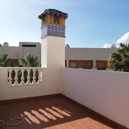 Lujoso Adosado De Tres En Playa A 200 Metros Del Mar Holiday home